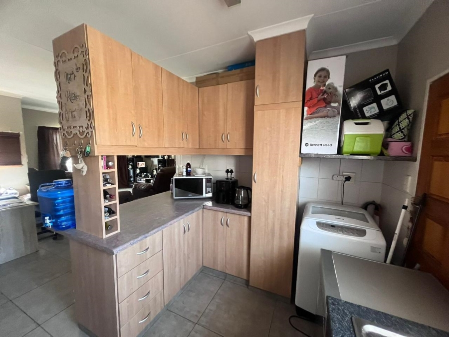 2 Bedroom Property for Sale in Noordhoek Free State